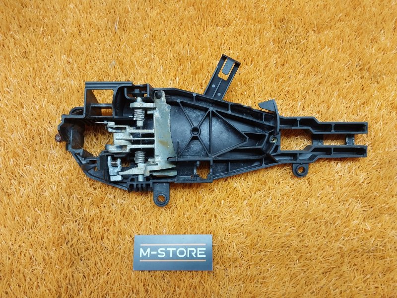 Кронштейн ручки двери, 630 рублей, Красноярск