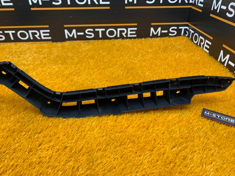 крепление бампера, 810 рублей, Красноярск