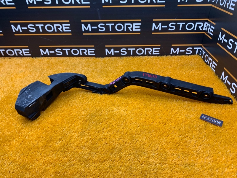 крепление бампера, 810 рублей, Красноярск