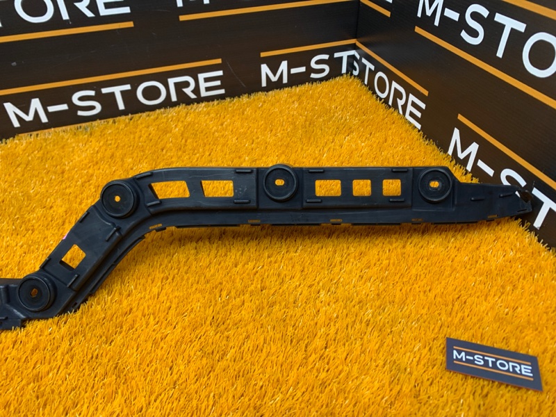 крепление бампера, 810 рублей, Красноярск