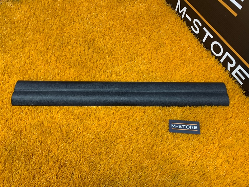 Накладка на порог салона, 290 рублей, Красноярск