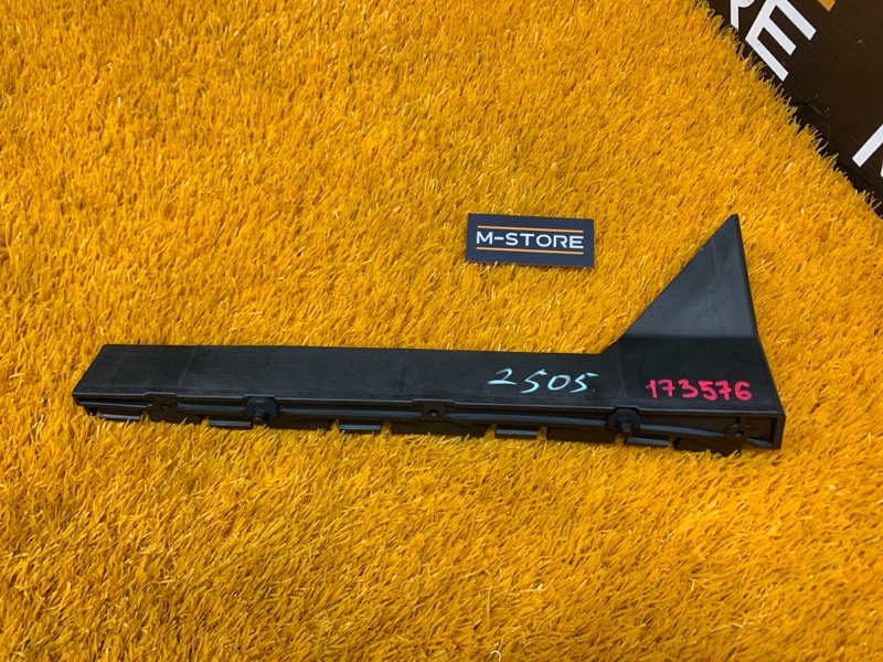 крепление бампера, 510 рублей, Красноярск