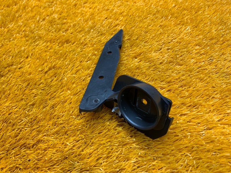 крепление бампера, 500 рублей, Красноярск