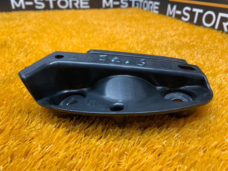 крепление бампера, 340 рублей, Красноярск