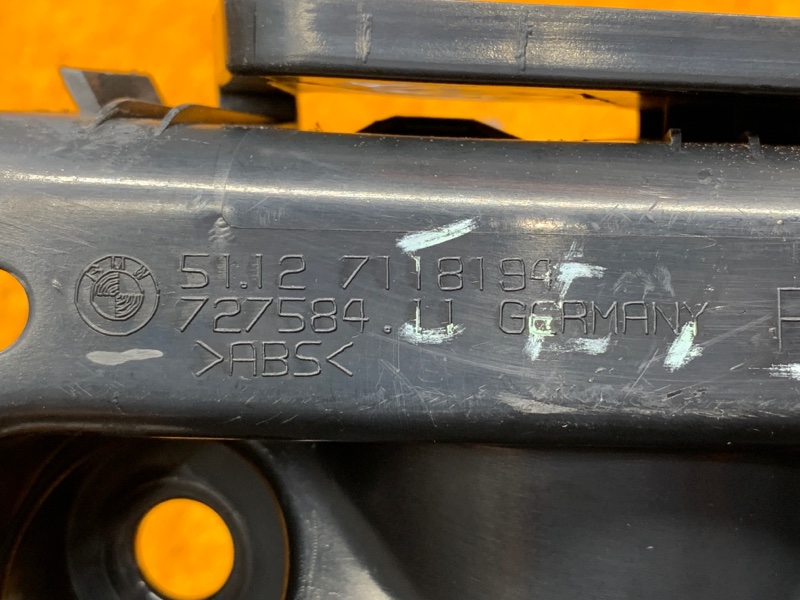 крепление бампера, 340 рублей, Красноярск