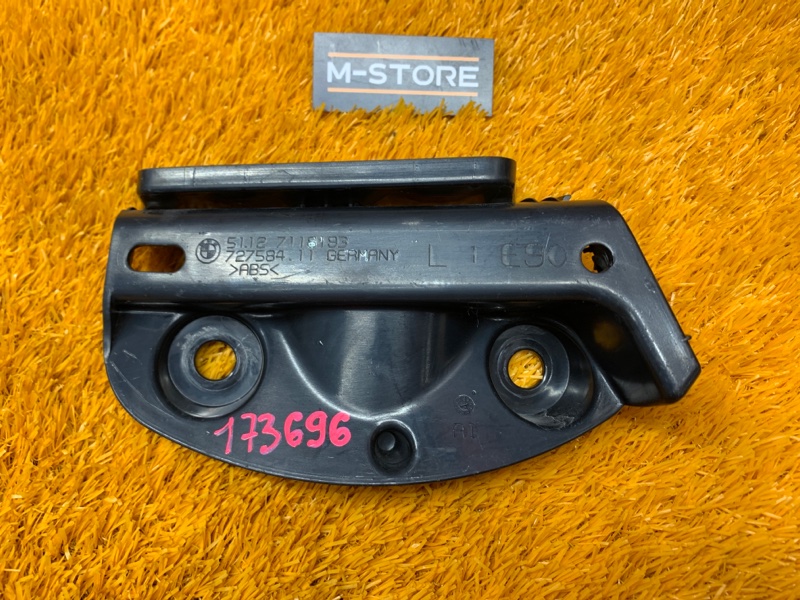 крепление бампера, 350 рублей, Красноярск