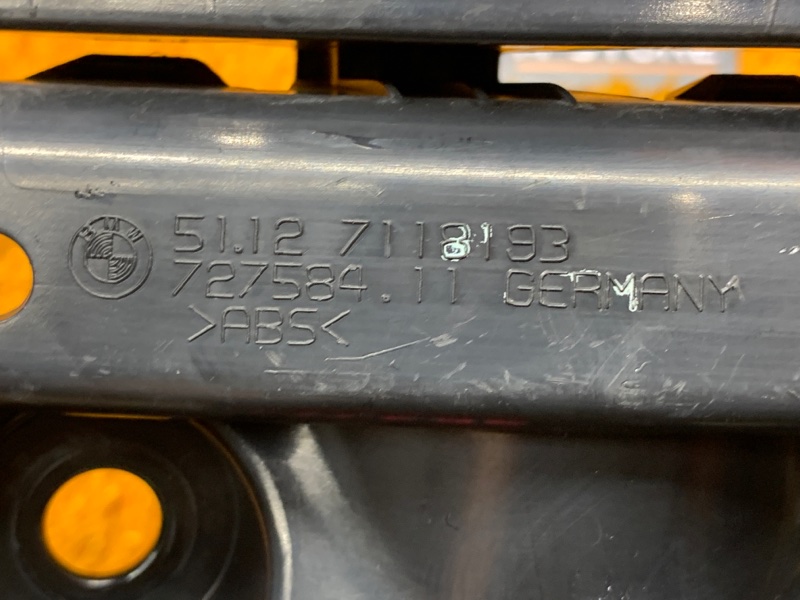 крепление бампера, 350 рублей, Красноярск