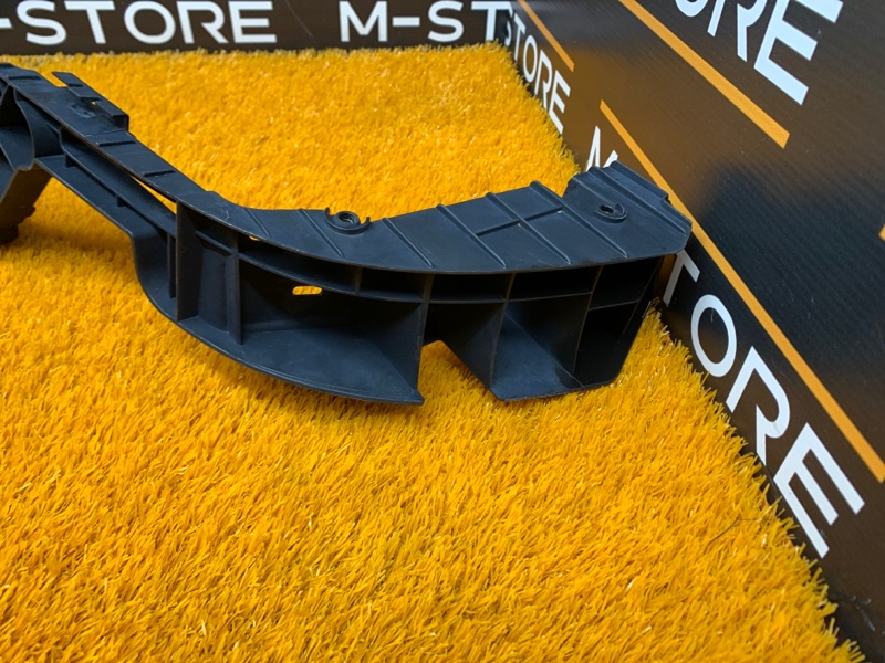 крепление бампера, 810 рублей, Красноярск