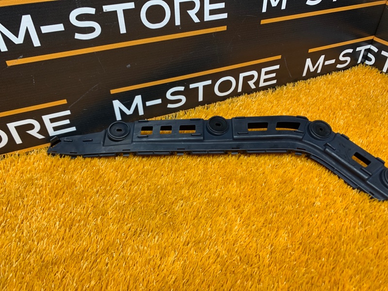 крепление бампера, 810 рублей, Красноярск