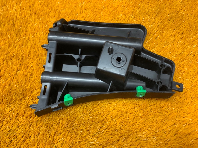 крепление бампера, 1000 рублей, Красноярск