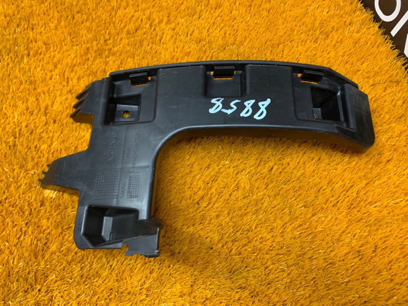 крепление бампера, 510 рублей, Красноярск