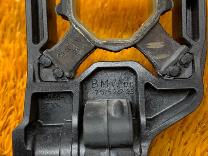 Кронштейн радиатора, 340 рублей, Красноярск