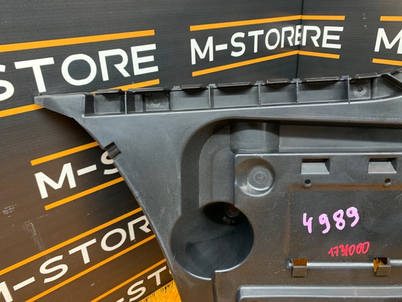 крепление бампера, 900 рублей, Красноярск