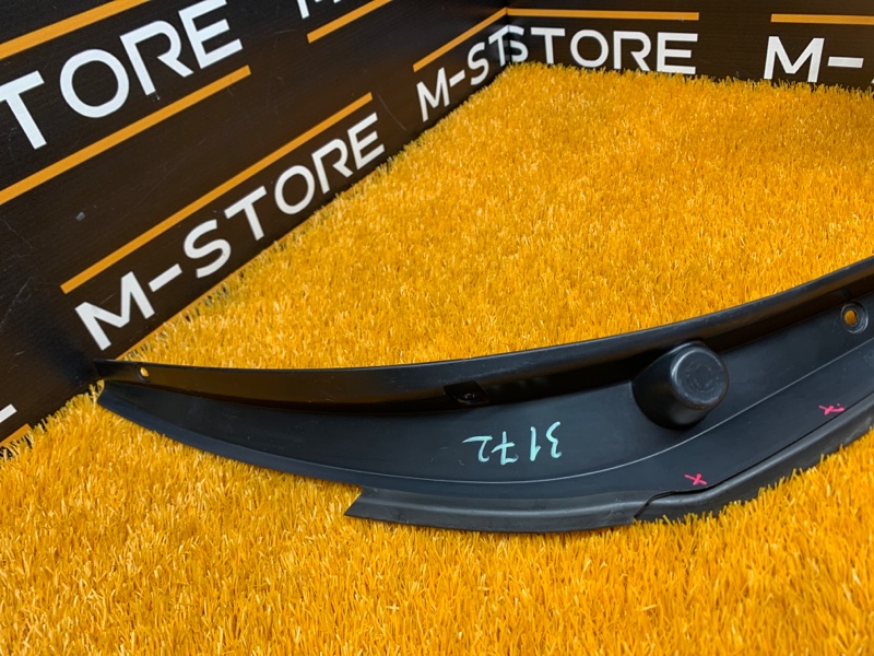 Водосток багажника, 300 рублей, Красноярск