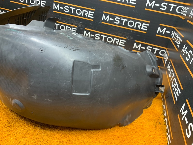 подкрылок, 700 рублей, Красноярск