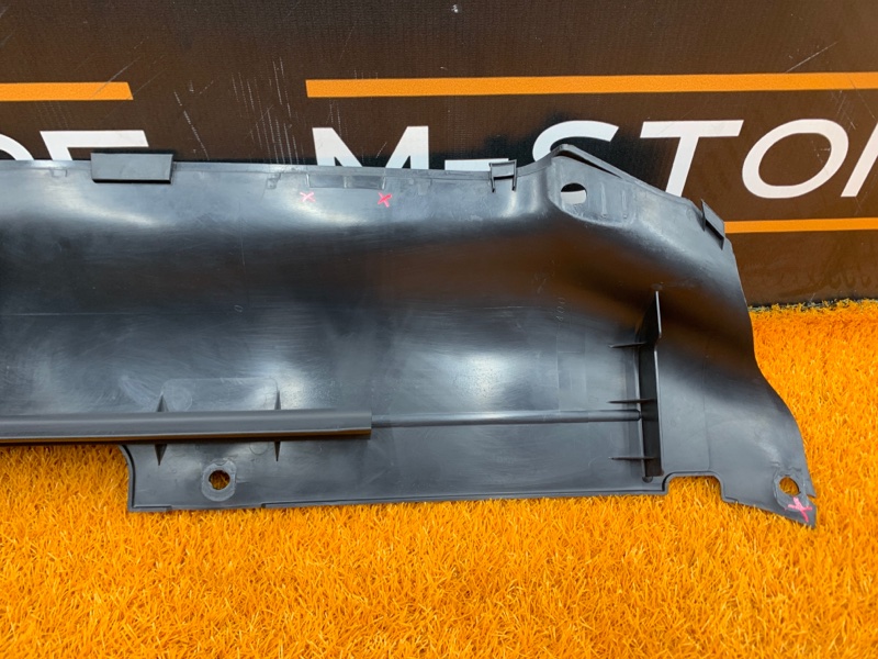 Накладка замка капота, 400 рублей, Красноярск