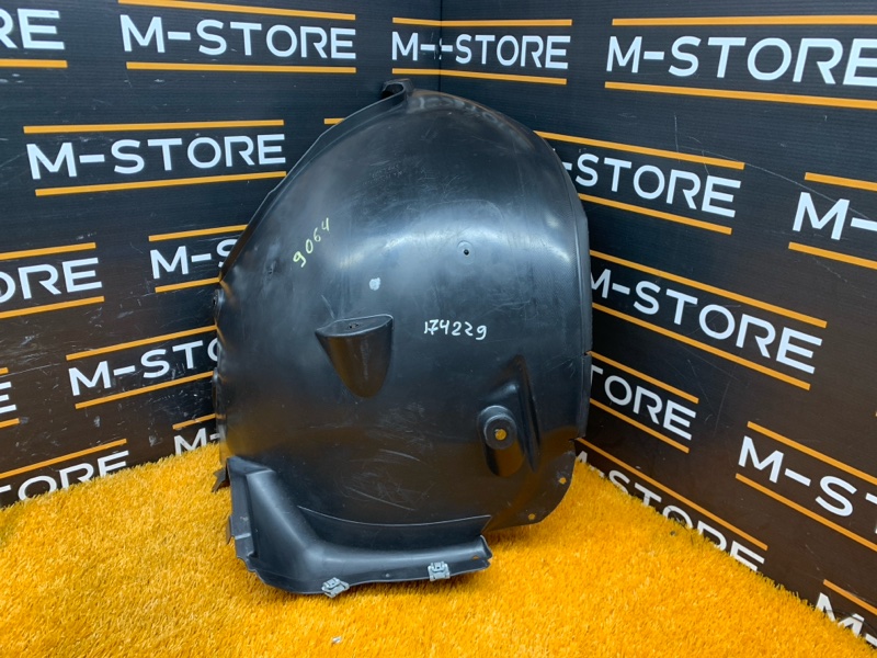 подкрылок, 600 рублей, Красноярск