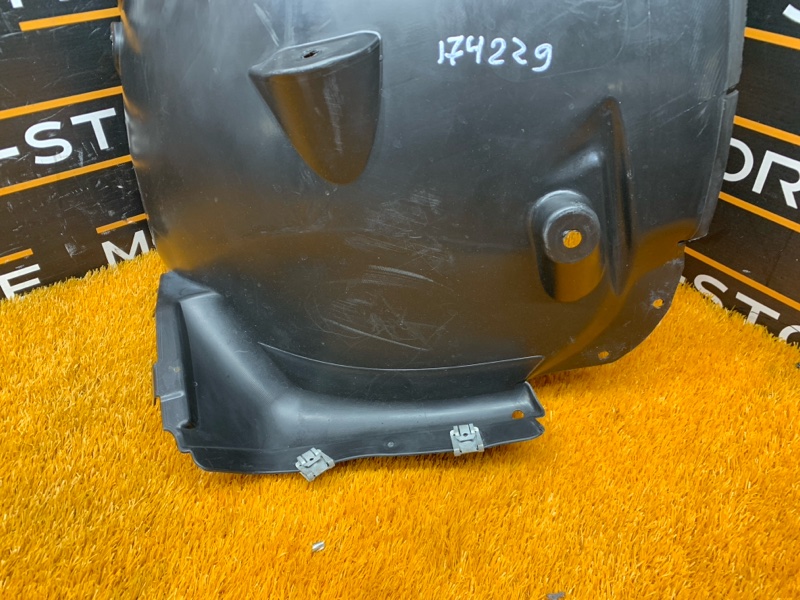 подкрылок, 600 рублей, Красноярск