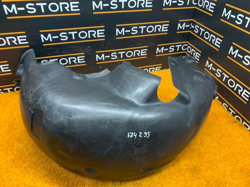 подкрылок, 500 рублей, Красноярск