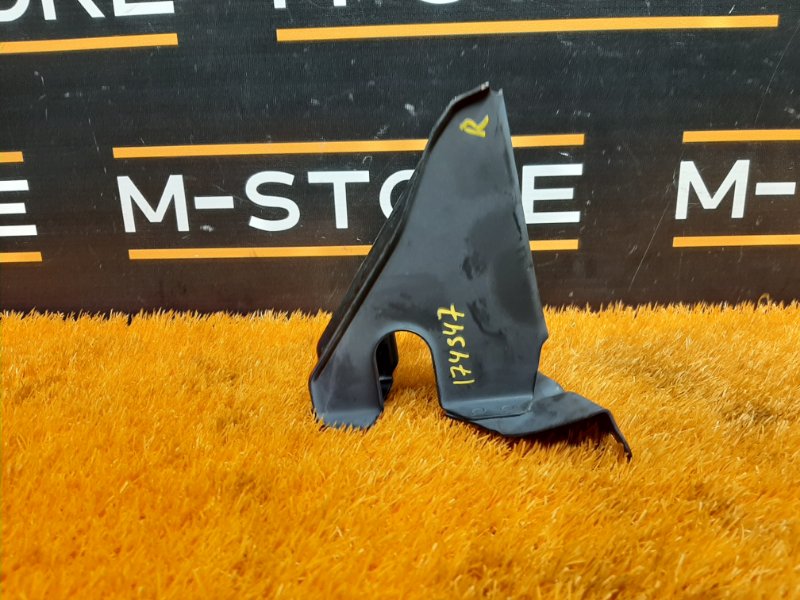 Кронштейн замка капота, 590 рублей, Красноярск