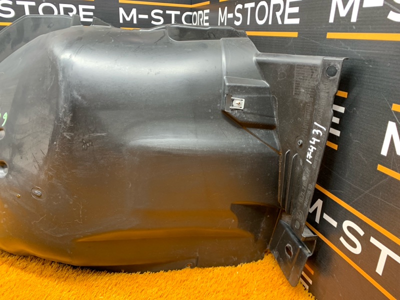 подкрылок, 600 рублей, Красноярск