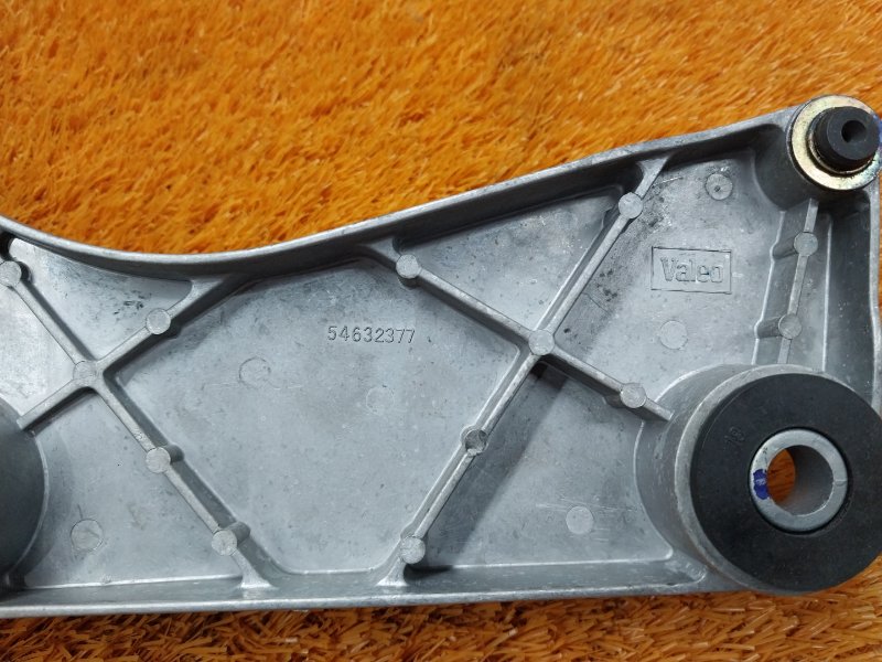 трапеция стеклоочистителя, 670 рублей, Красноярск