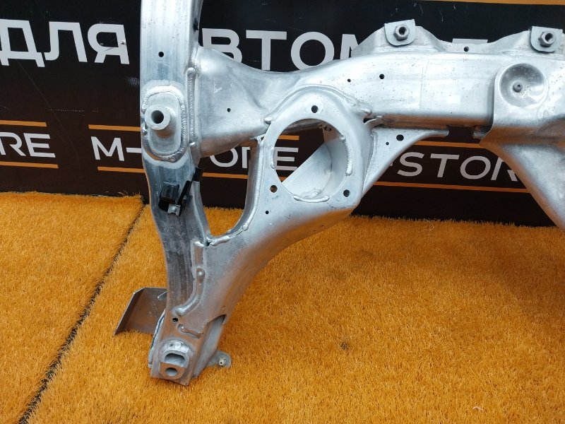 Балка поперечная (подрамник), 5520 рублей, Красноярск