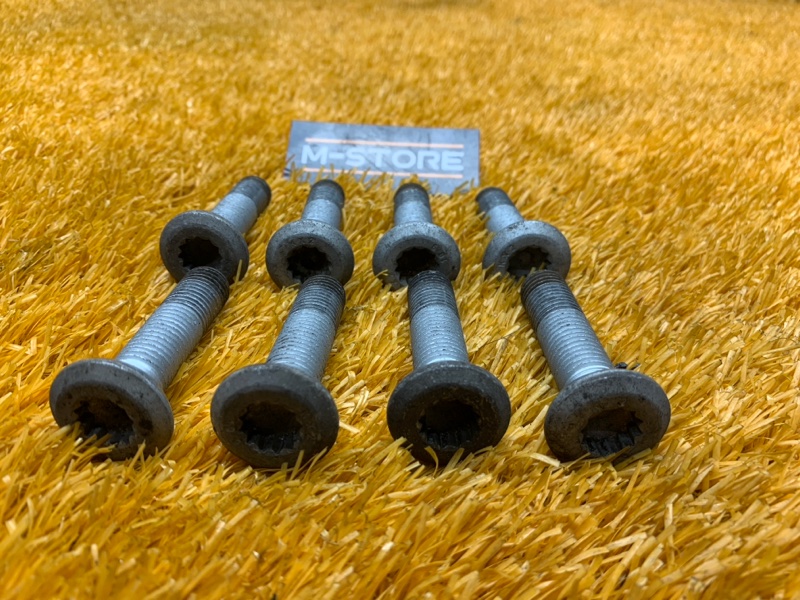 болт ступичный, 510 рублей, Красноярск