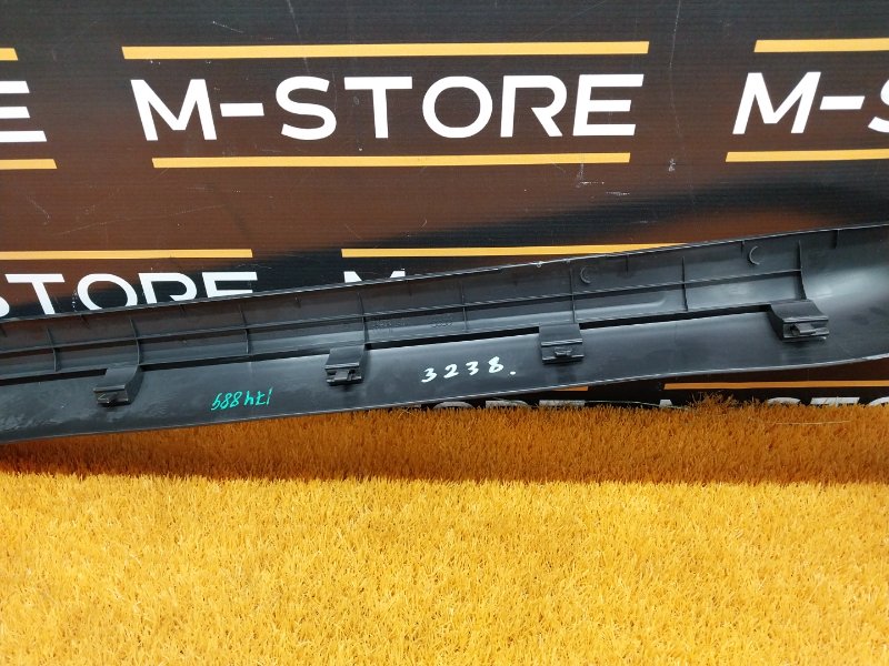 Накладка на порог салона, 540 рублей, Красноярск