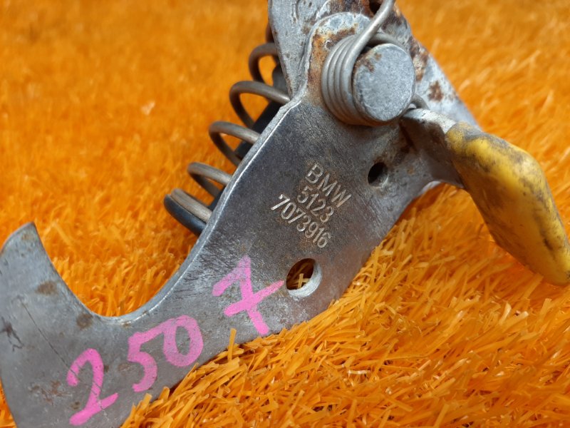 замок капота, 300 рублей, Красноярск