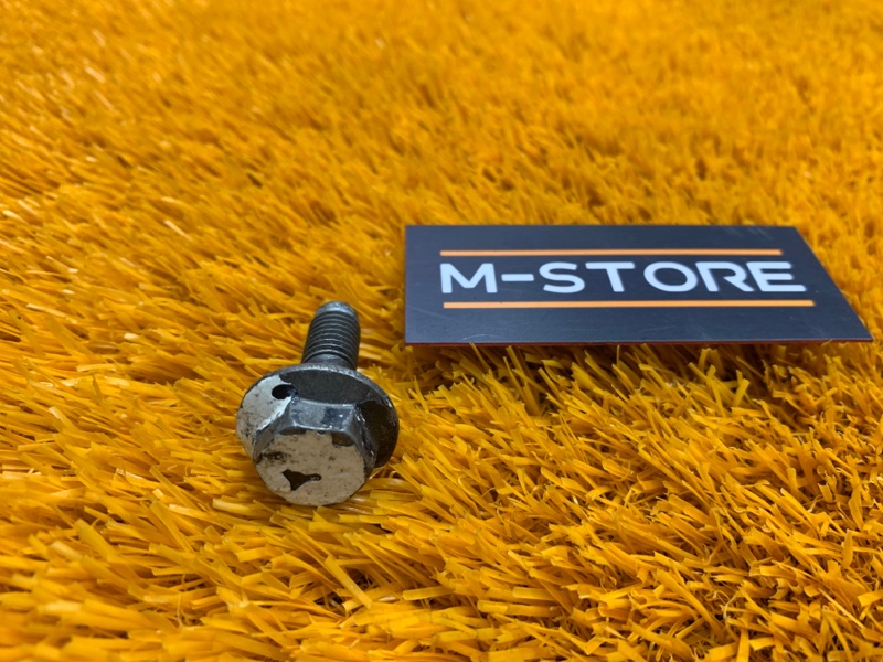 болт подвески, 30 рублей, Красноярск