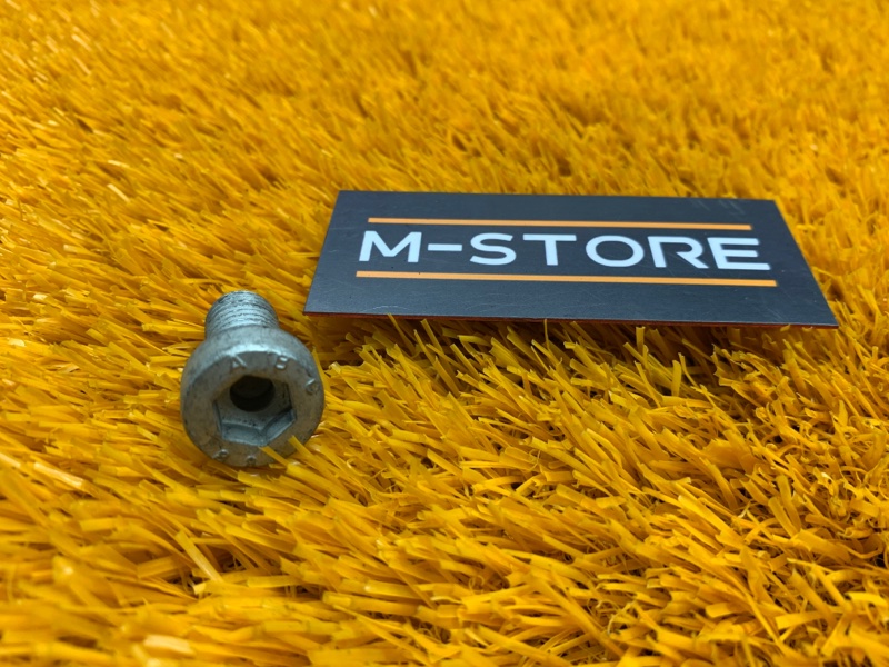 болт подвески, 30 рублей, Красноярск