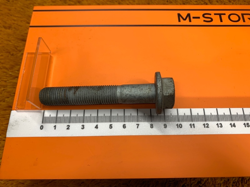 болт подвески, 80 рублей, Красноярск