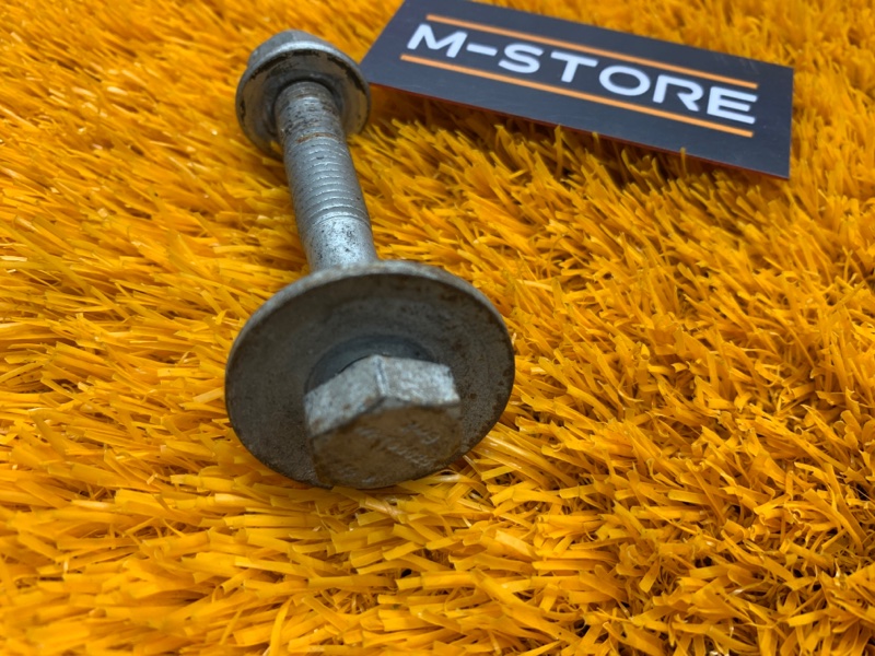 болт подвески, 50 рублей, Красноярск