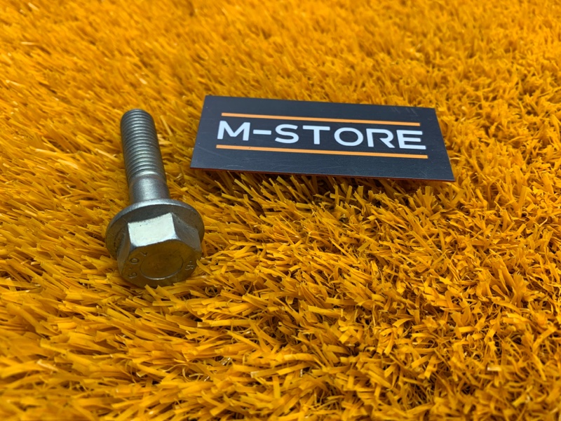 болт подвески, 50 рублей, Красноярск