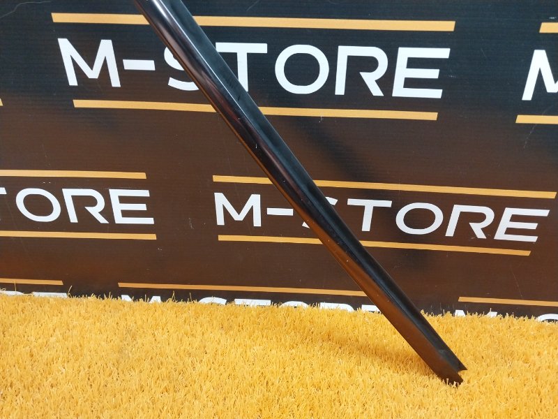 Молдинг заднего стекла, 670 рублей, Красноярск