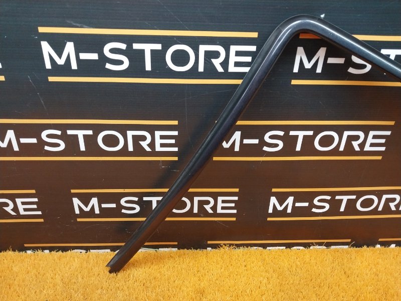 Молдинг заднего стекла, 480 рублей, Красноярск