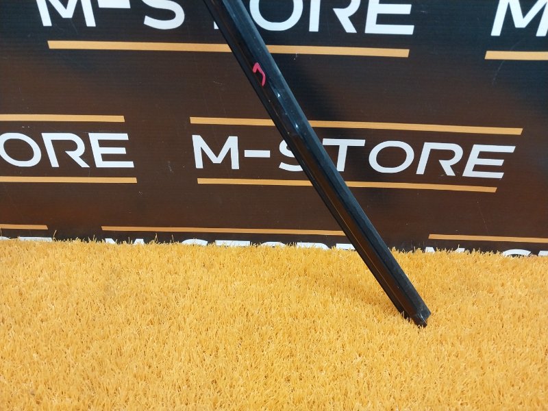 Молдинг заднего стекла, 480 рублей, Красноярск