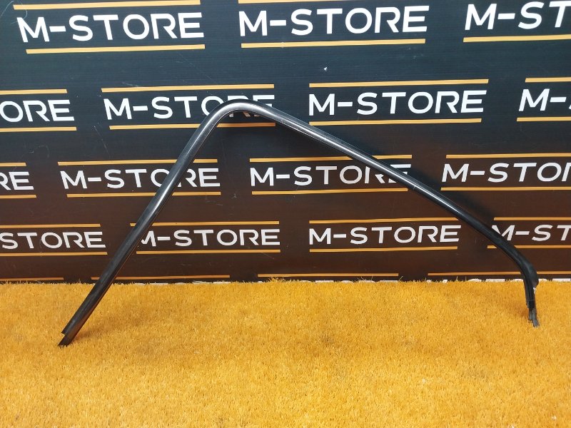 Молдинг заднего стекла, 670 рублей, Красноярск