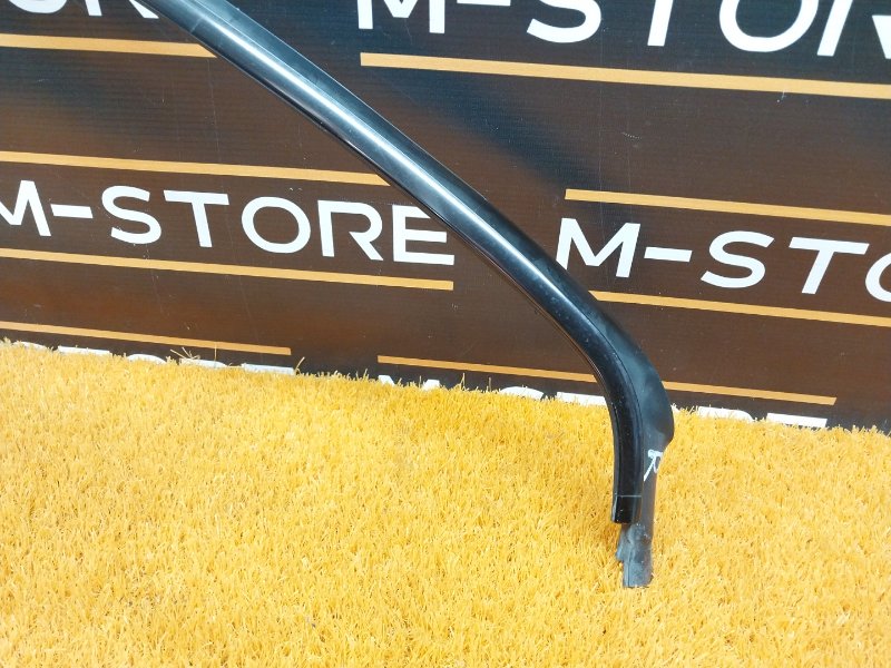 Молдинг заднего стекла, 670 рублей, Красноярск