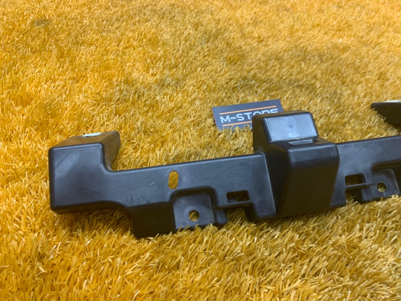 крепление бампера, 1220 рублей, Красноярск