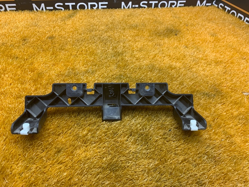 крепление бампера, 1220 рублей, Красноярск