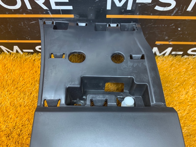 молдинг на крыло, 1030 рублей, Красноярск