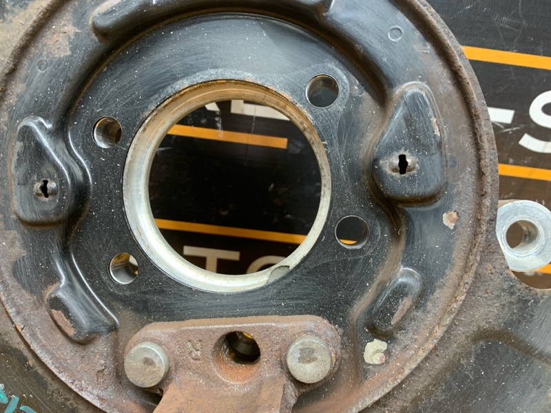 кулак поворотный, 1300 рублей, Красноярск