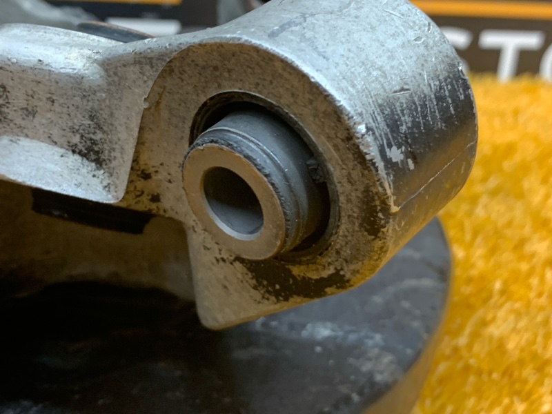 кулак поворотный, 1300 рублей, Красноярск