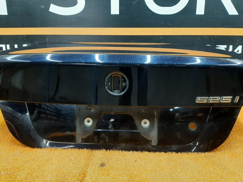 крышка багажника, 1000 рублей, Красноярск