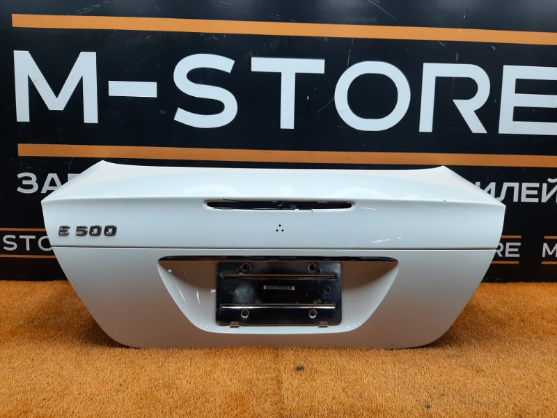 крышка багажника, 2000 рублей, Красноярск