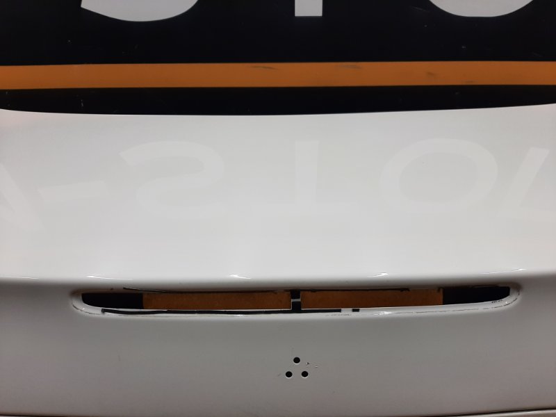 крышка багажника, 2000 рублей, Красноярск