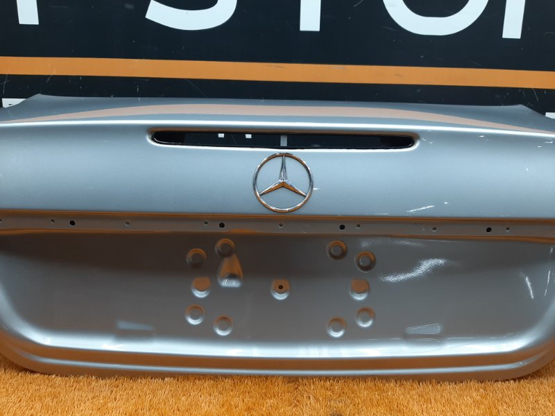 крышка багажника, 1500 рублей, Красноярск