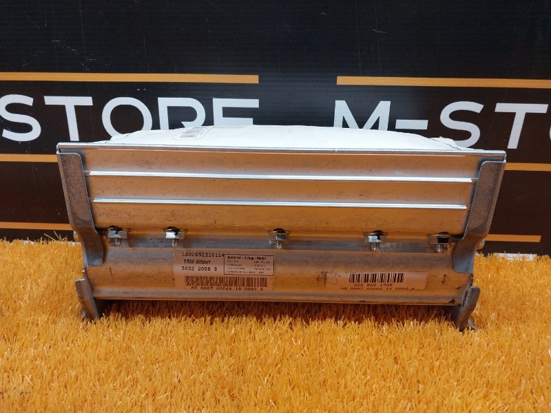 Подушка безопасности пассажирская, 630 рублей, Красноярск